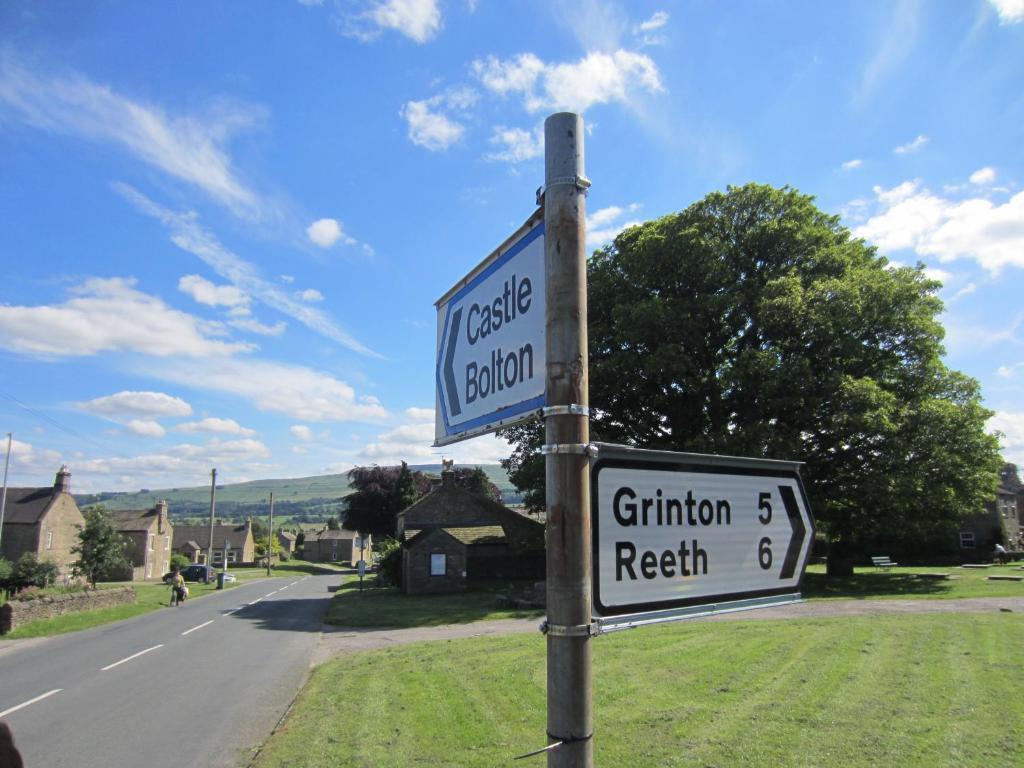 Bolton Arms Hotell Redmire Eksteriør bilde